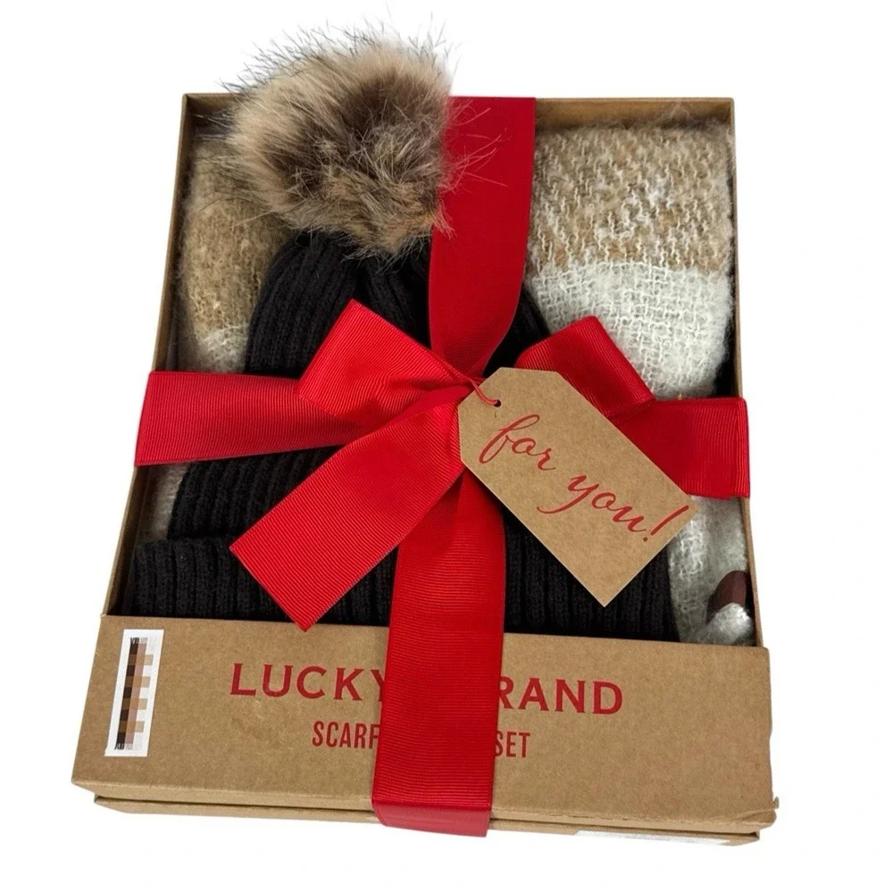 Lucky Brand NEW Damaged Box Hat & Scarf Boxed Gift Set (2) Brown Creme Gray 1406